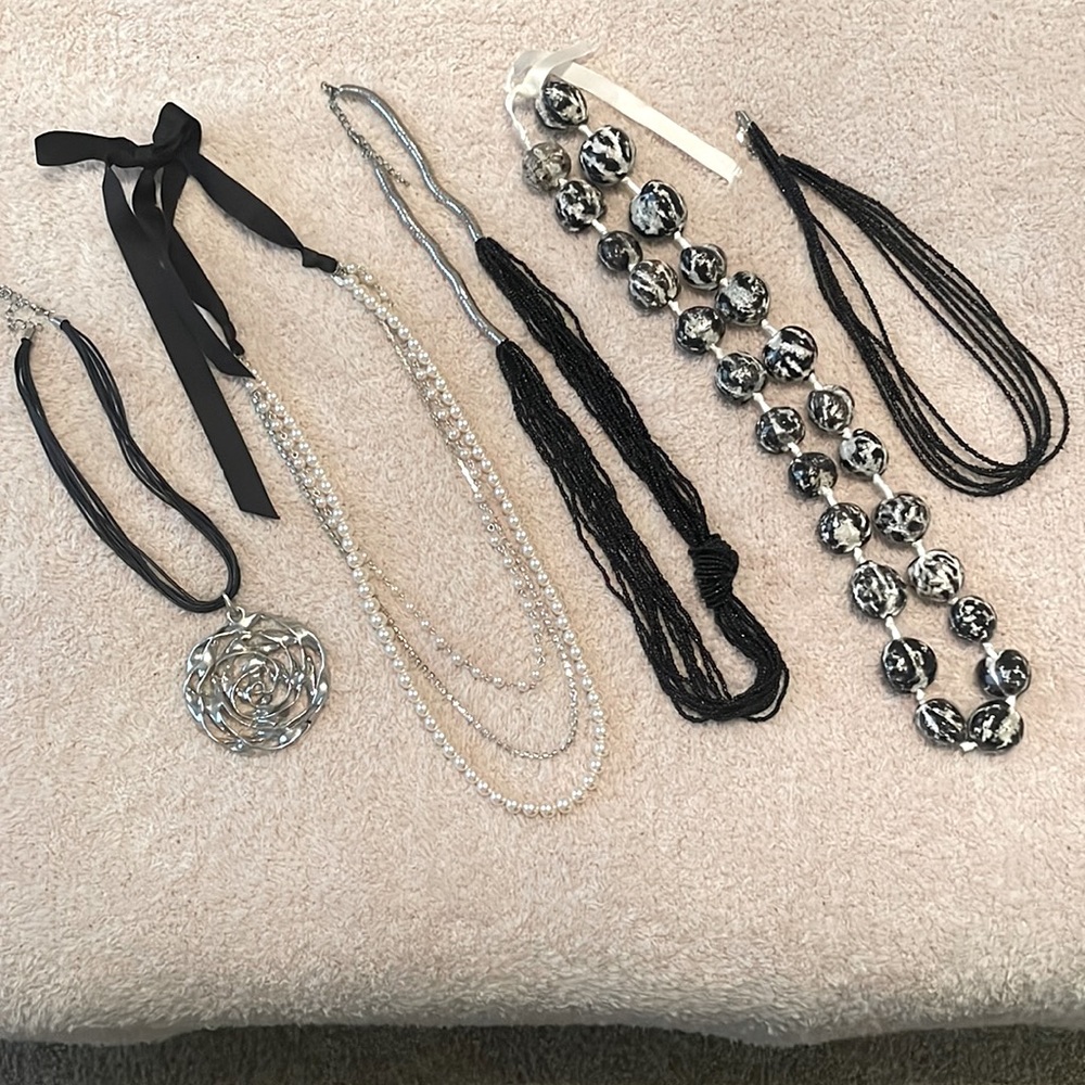 5 Fashion Necklaces